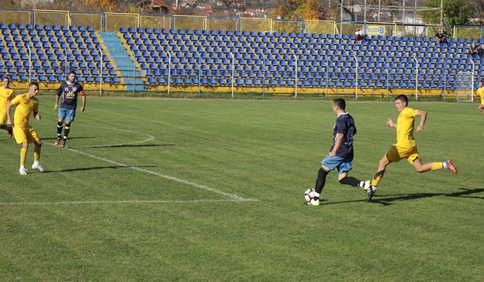 FK Dinamo Vranje deklasirao Radničkog u gradskom derbiju. Foto ilustracija Vranje News