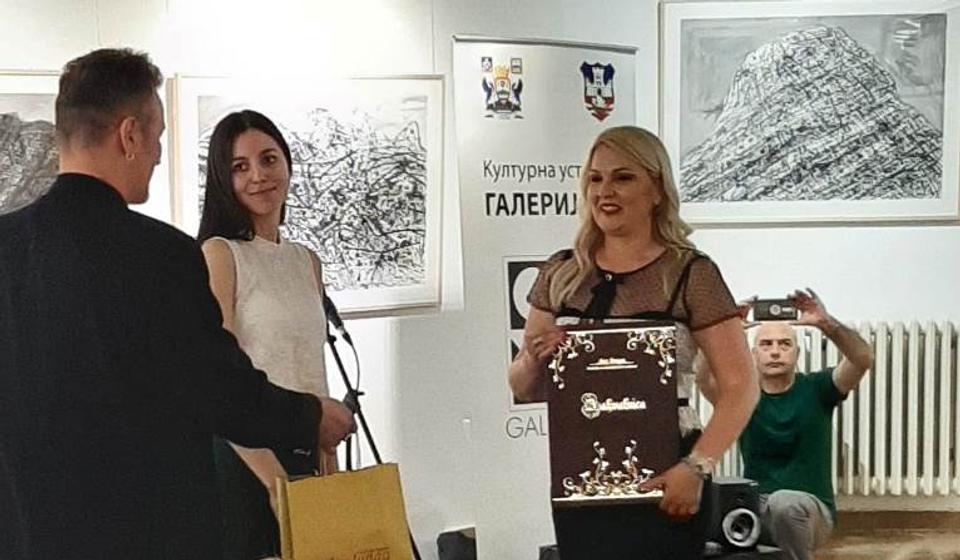 Priznanje uručio Zoran Bognar. Foto lično vlasništvo