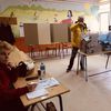Atmosfera na biračkom mestu br. 21 u OŠ Vuk Karadžić oko 16 časova. Foto Vranje News