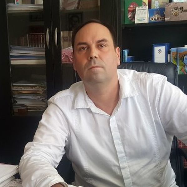 Da li je shvatio da ga ne žele roditelji i đaci: Nenad Tasić. Foto izvor Bujanovačke
