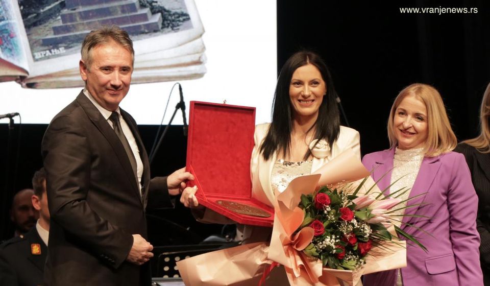 Nagrada i Pozorištu Bora Stanković. Foto Vranje news