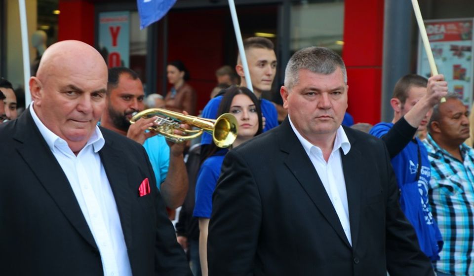 Sa jednog od predizbornih skupova JS u Vranju: Marković i Manić. Foto Vranje News