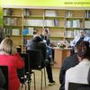 Autor Dejan Vukićević i voditeljka razgovora Dragana Milunović na promociji knjige Non imprimatur ili Cenzura u bibliotekarstvu i izdavaštvu. Foto Vranje News