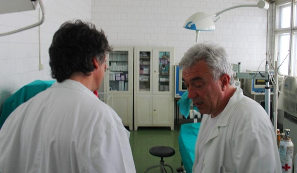 Stigao bitan dijagnostički aparat: lekari na Oftalmologiji. Foto VranjeNews