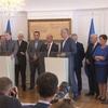 Tači i albanski lideri sa juga Srbije. Foto VOA