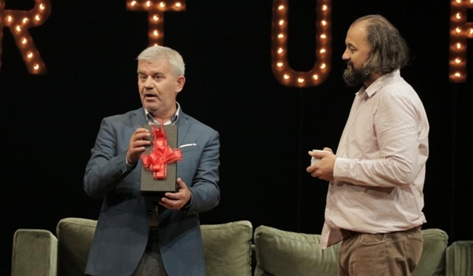 Saša Torlaković (levo) besprekoran u ulozi Tartifa. Foto VranjeNews