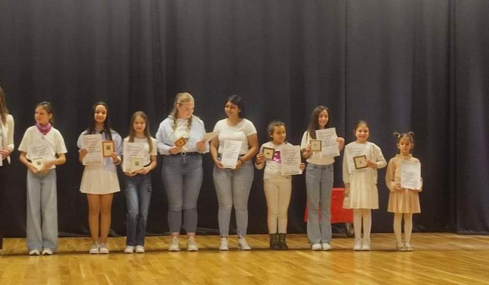 Foto LJ. P. (OŠ Jovan Jovanović Zmaj)