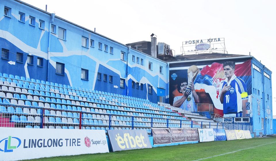Mural je na Gradskom stadionu u Surdulici. Foto FK Radnik