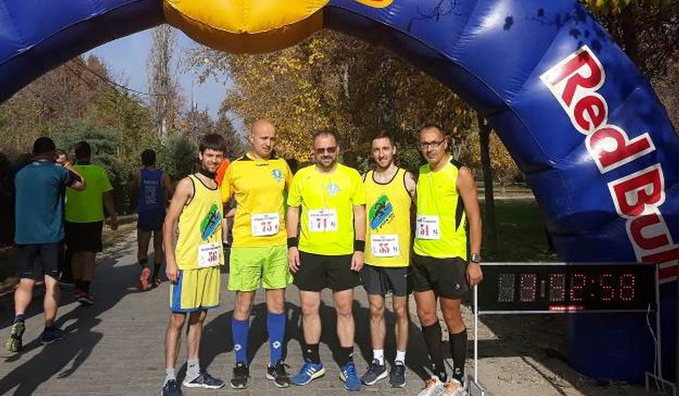 Ekipa iz Vranja u Velesu. Foto AK Vranjski maratonci