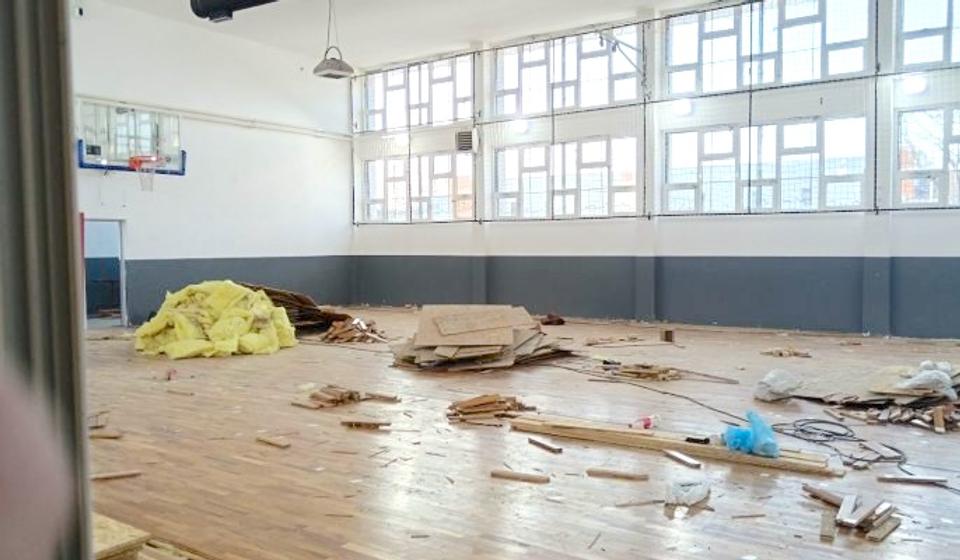 Prizor iz fiskulturne sale u OŠ Branko Radičević u Bujanovcu. Foto Bujanovačke