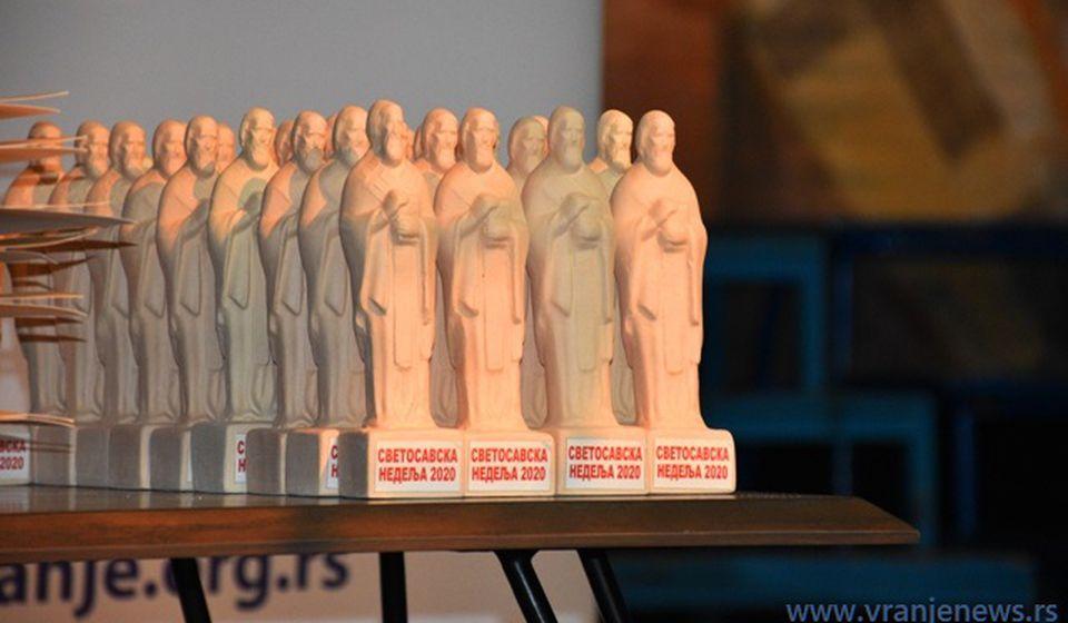 Među đacima Nagrada Sveti Sava biće dodeljena Danilu Stamenkoviću, učeniku OŠ Branko Radičević i Filipu Đorđeviću, učeniku Gimnazije Bora Stanković. Foto Vranje News