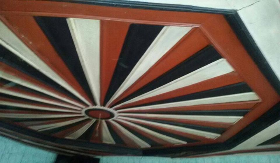 Plafon u jednoj od soba Krampusove kuće. Foto Fejsbuk profil Dragana Jovanovića