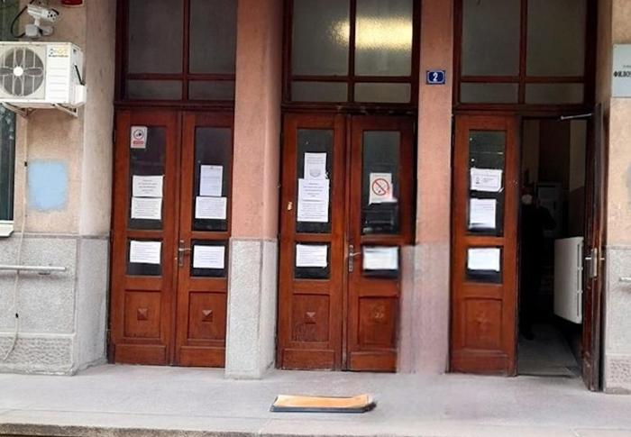 Ovoj vlasti više nisu potrebne državne visokoškolske ustanove: Filozofski fakultet u Nišu. Foto Vranje news