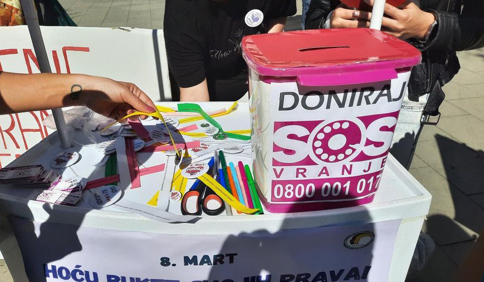 Foto SOS telefon