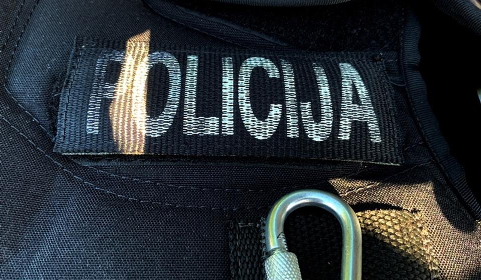 Pronađen i pištolj sa prigušivačem, saopšteno iz policije. Foto Vranje News