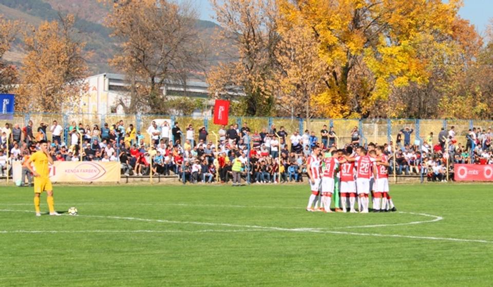 Prva želja uprave da prolećni deo prvenstva Dinamo odigra u Vranju: detalj sa kup utakmice sa Crvenom zvezdom na stadionu Jumka. Foto VranjeNews