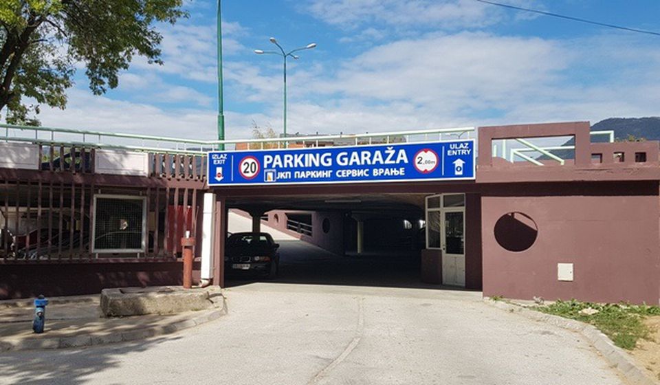 Parking garaže i carinski terminal radiće po uobičajenom sistemu naplate. Foto ilustracija Vranje News