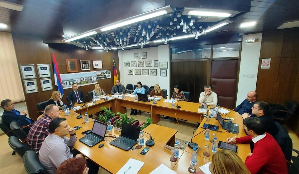 Detalj sa sednice Gradskog veća u petak. Foto vranje.rs