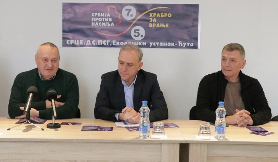 Današnji susret sa novinarima. Foto Vranje News