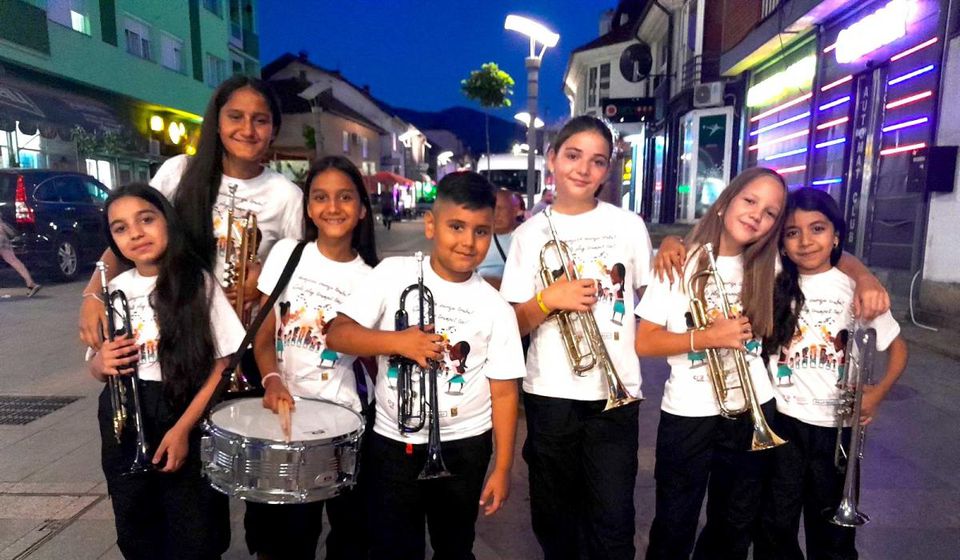 Idu u Guču: Trumpet girls, prvi ženski orkestar ikada u zvaničnom trubačkom takmičenju u Srbiji. Foto Vranje news