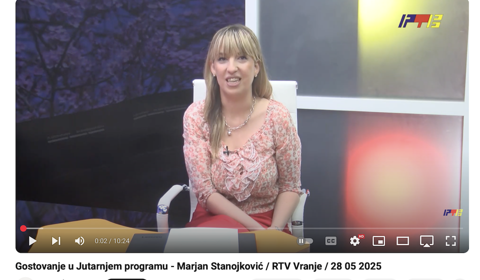 I mi hipi-pokret na RTV doo-u imamo: Tamica u cvetnom izdanju. Foto Facebook (zvanična stranica RTV doo)