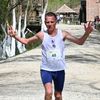 Kristijan Stošić kao prvi ušao u cilj na Gučevu. Foto AK Vranjski maratonci