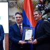 Uručenje nagrade načelniku Gradske uprave Dušanu Aritonoviću. Foto Grad Vranje