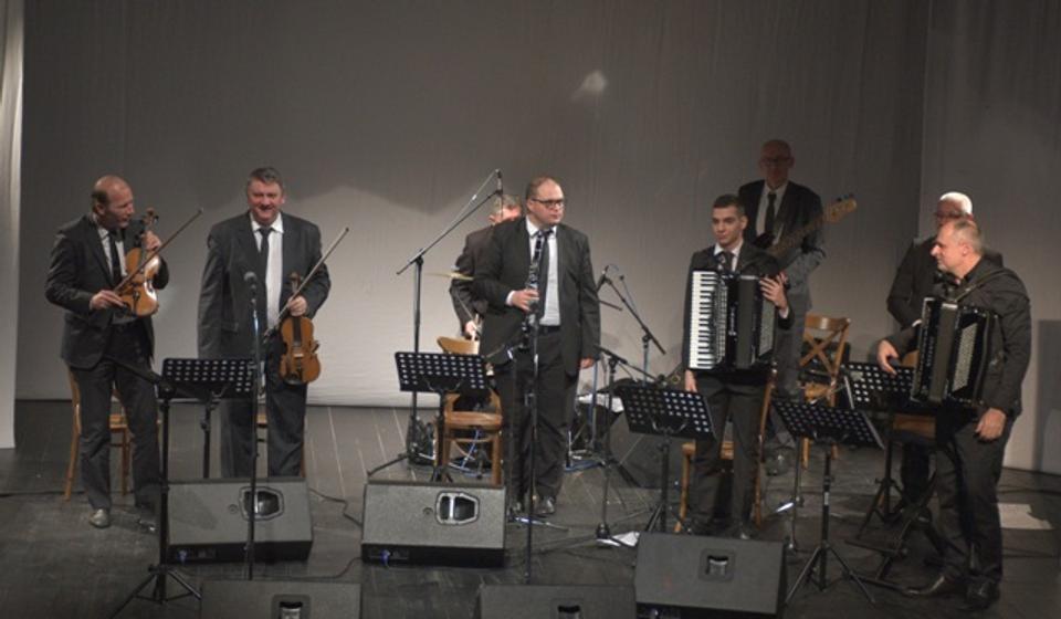Narodni orkestar Vlade Panovića. Foto Vranje News