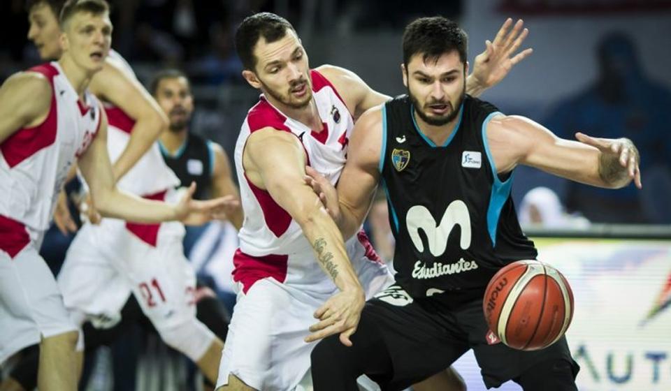 Janković u dresu Estudijantesa. Foto eurocupbasketball.com