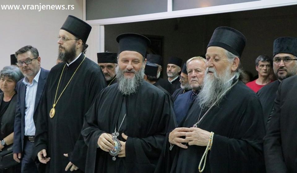 Promociji prisustvovao episkop ohridski Jovan. Foto Vranje News
