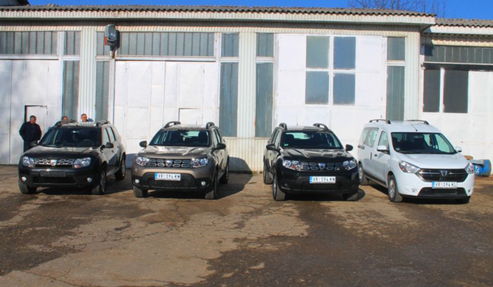 Nova vozila za terenske ekipe. Foto VranjeNews