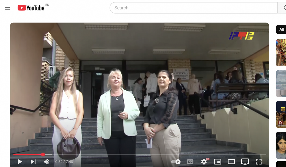 Pitam i ne mislim: Cucka sa svojim gostinkama od Akademije. Foto YouTube (printscreen kanal RTV doo)