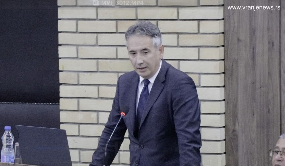 Slobodan Milenković na poslednjoj skupštinskoj sednici. Foto Vranje news