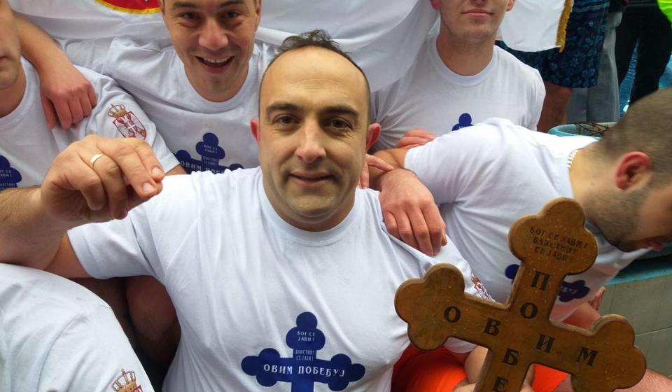 Do krsta je prvi doplivao Vladica Savić. Foto lična arhiva