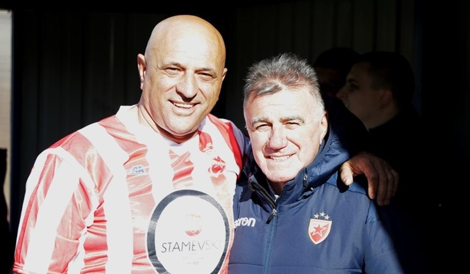 Za Zvezdu je u ovom meču zaigrao i nekadašnji napadač i dugogodišnji predsednik i trener FK Dinamo Vranje Dragan Antić Recko. Foto Vranje News