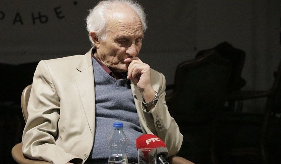 Prošlogodišnji laureat besediće po tradiciji na početku Borine nedelje: Petar Sarić. Foto Vranje News
