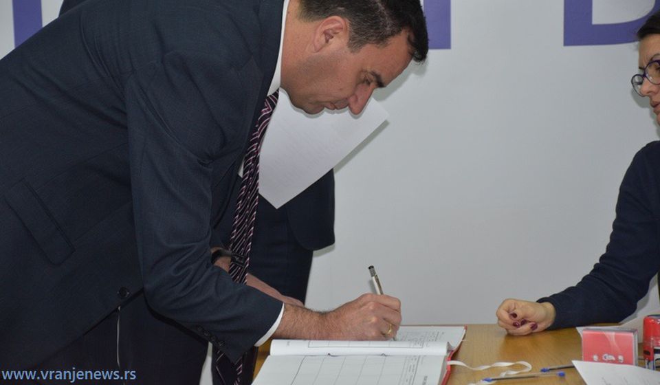 Puca na peti poslanički mandat: Nenad Mitrović iz SNS-a Bujanovca. Foto Vranje News