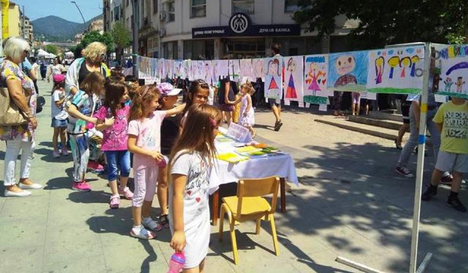 Detalj sa jednog od prethodnih manifestacija predškolaca. Foto Vranje news