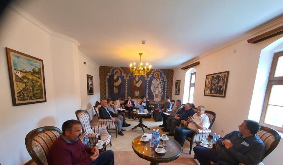 Sednica IO za proslavu jubileja održana u nedelju u Kraljevom konaku Manastira Prohor Pčinjski. Foto Eparhija vranjska