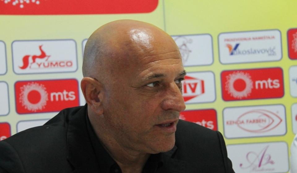 Dragan Antić na konferenciji za medije posle utakmice sa Čukaričkim. Foto VranjeNews