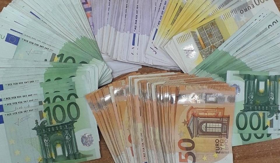 Sto sedamdeset hiljada evra na Gradini. Foto Uprava carina