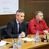 Susret sa novinarima: Slobodan Milenković sa odgovornim projektantom Rankom Gušićem i većnikom za zdravstvo Miroljubom Stankovićem. Foto Vranje News