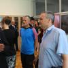 Odupiranje opštem trendu marginalizacije seoskih sredina: direktor Gradske biblioteke Zoran Najdić (levo). Foto Vranje News
