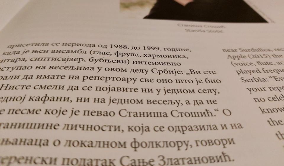 Deo monografije posvećen čuvenom vranjskom pevaču Staniši Stošiću. Foto Vranje News