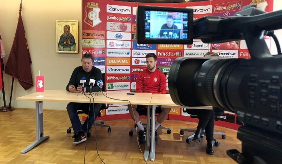 Kosanović na konferenciji za medije uoči utakmice sa Dinamom. Foto FK Napredak
