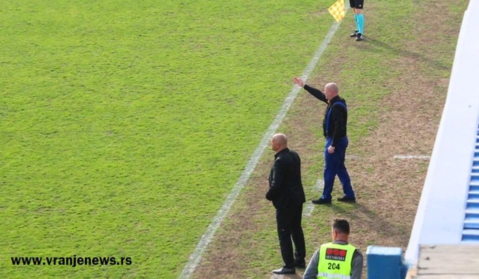 Antić i Đani na jednoj od utakmica Dinama u prolećnom delu sezone. Foto VranjeNews