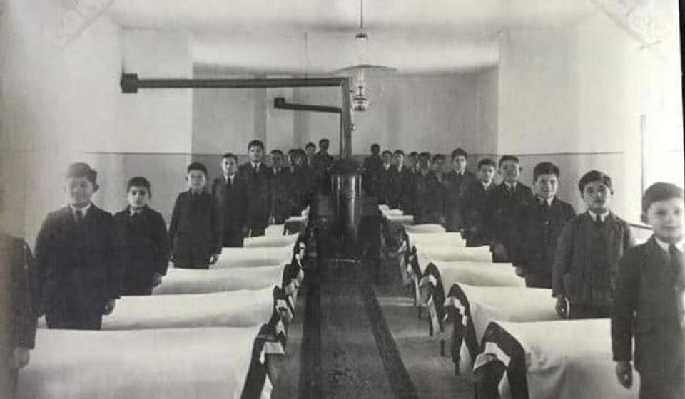 Spavaona i štićenici u Amerikanskom domu u Vranju. Izvor dzonfrotingam.rs (Foto Bunuševac)