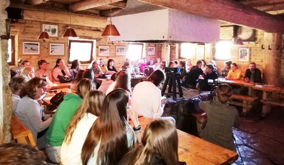 Foto Gimnazija Bora Stanković