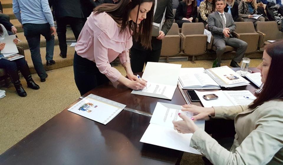 Novi odbornici. Foto Vranjenews