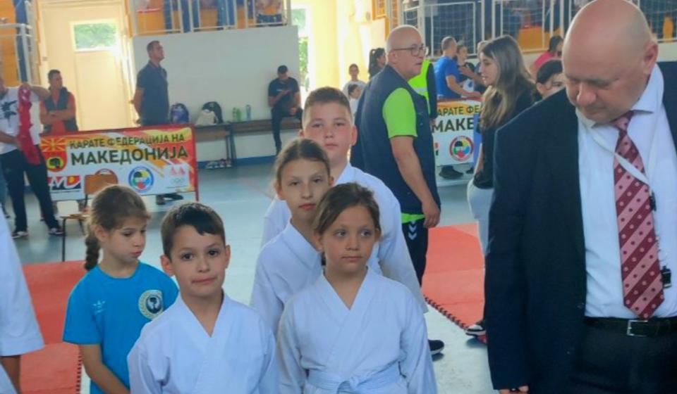 Vranjski karatisti u Skoplju. Foto Vranje News